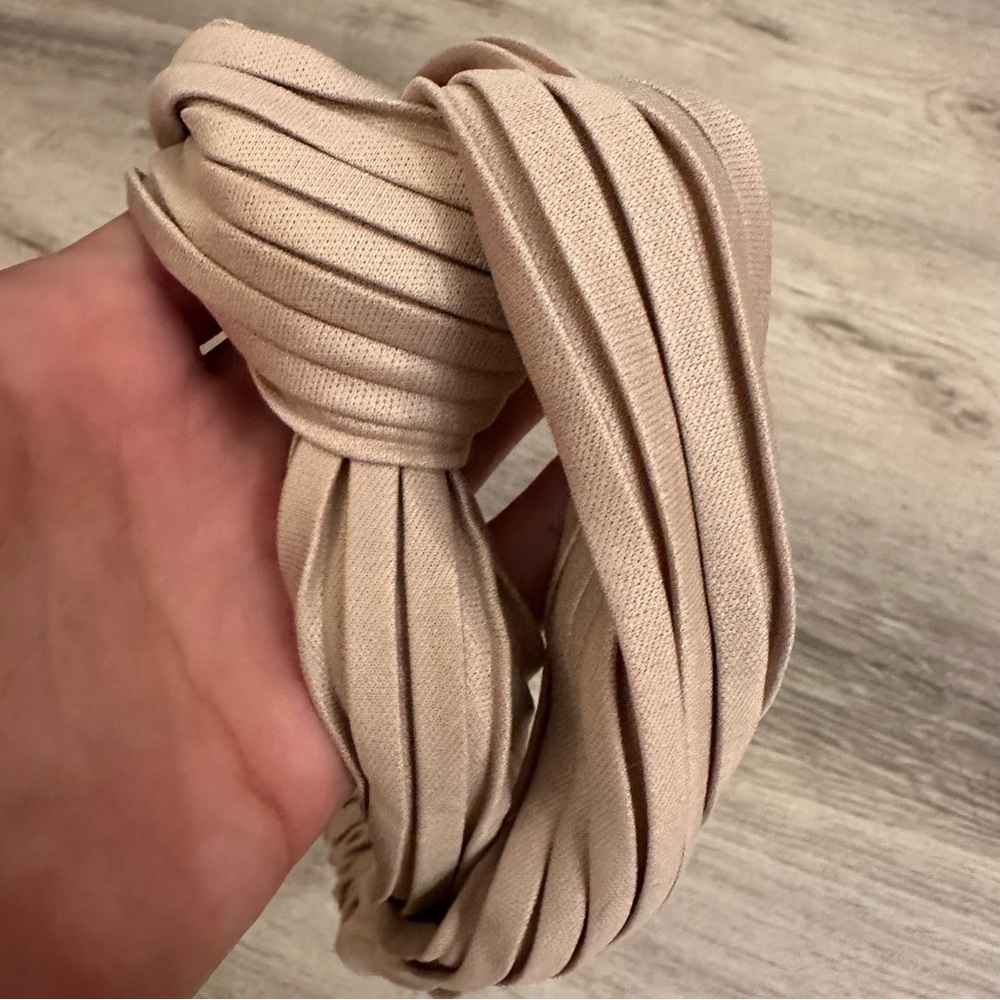 Twist Knotted Boho Stretchy Headband - Picture 3 of 5